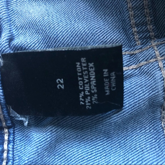 Sold - Picture 6 of 7